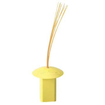 Markwort Yellow Base Plugs w/Orange Bristles - 4 Pack